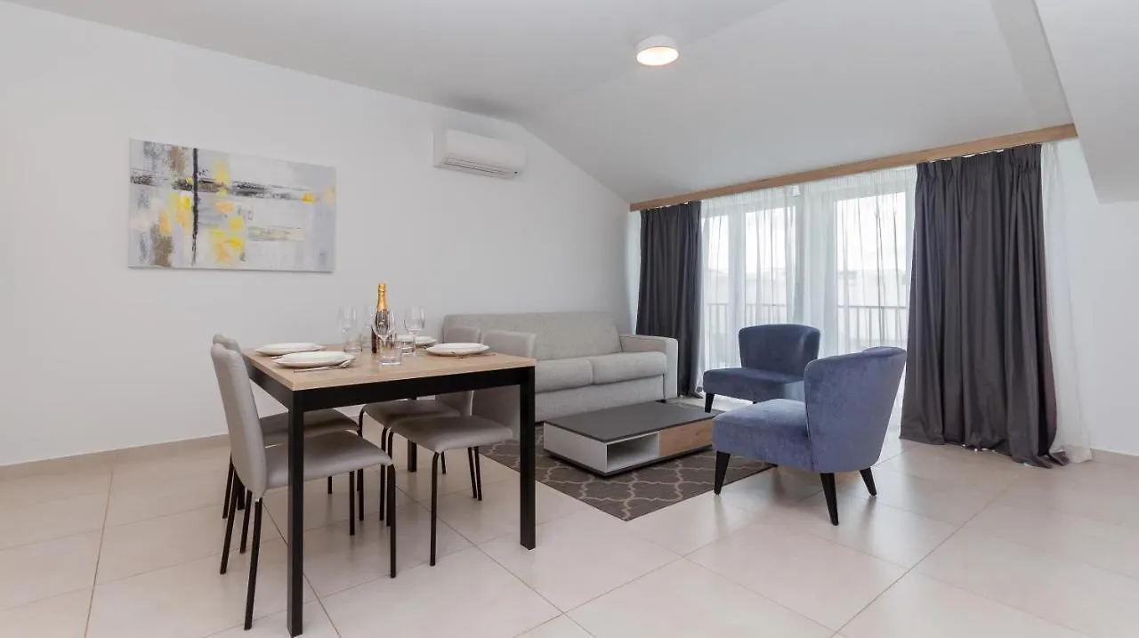 The Garden Palace Umag By Locap Group Appartement
